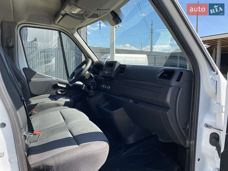 Тентований Renault Master 2021 в Хусті