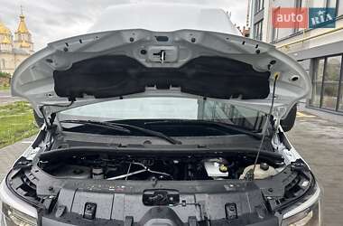 Грузовой фургон Renault Master 2021 в 