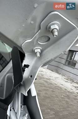 Грузовой фургон Renault Master 2021 в 