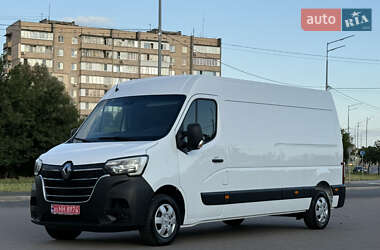 Грузовой фургон Renault Master 2022 в 