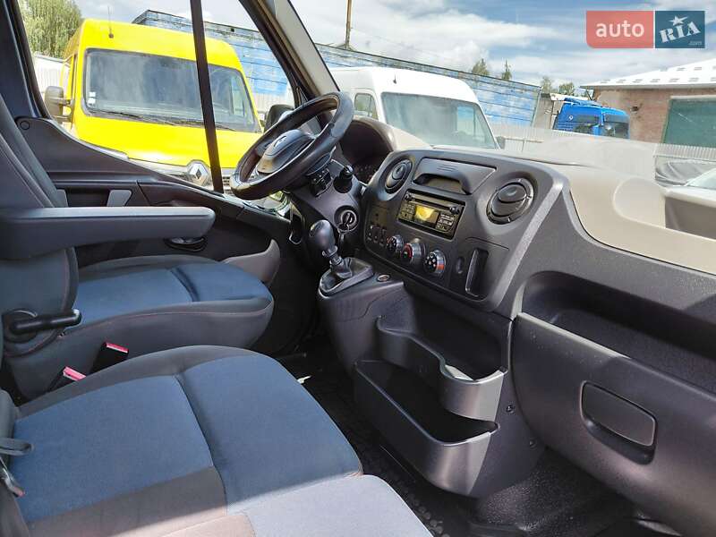 Грузовой фургон Renault Master 2016 в Ивано-Франковске
