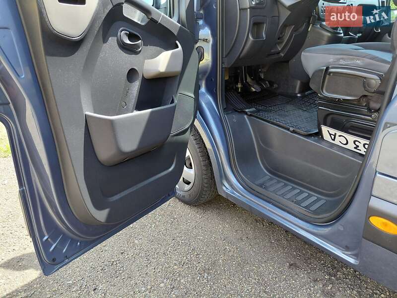 Грузовой фургон Renault Master 2016 в Ивано-Франковске