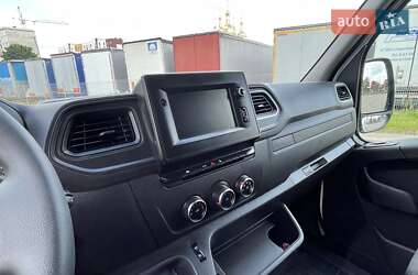 Грузовой фургон Renault Master 2020 в 