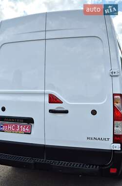 Грузовой фургон Renault Master 2020 в 