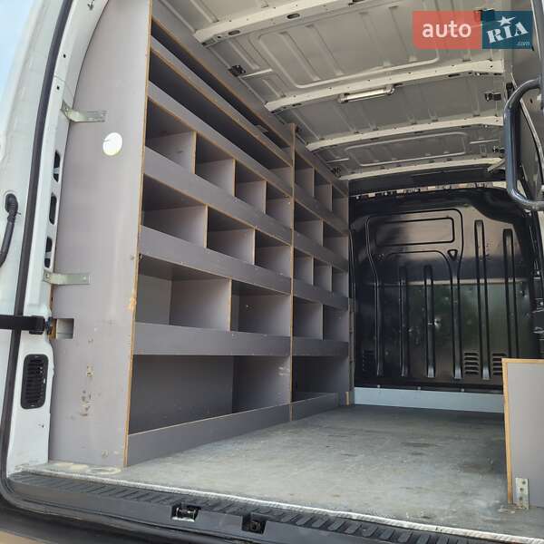 Грузовой фургон Renault Master 2021 в Луцке