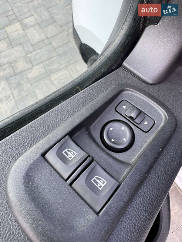 Грузовой фургон Renault Master 2020 в Луцке