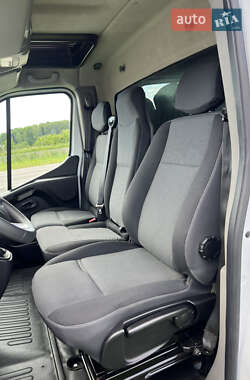 Тентованый Renault Master 2022 в 