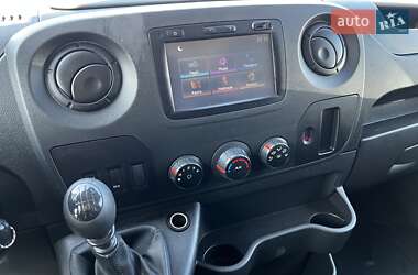 Грузовой фургон Renault Master 2018 в 