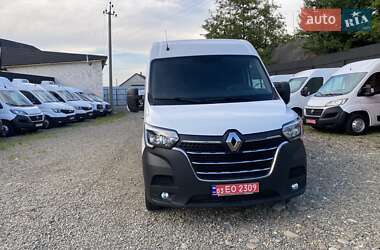 Грузовой фургон Renault Master 2022 в 