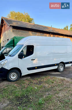 Вантажний фургон Renault Master 2016 в Івано-Франківську