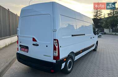 Грузовой фургон Renault Master 2023 в 