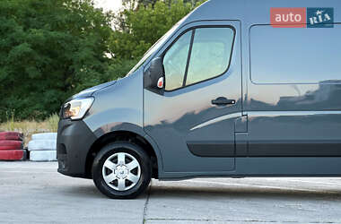 Грузовой фургон Renault Master 2020 в 