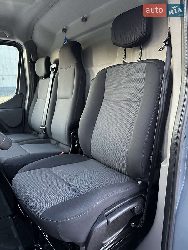 Грузовой фургон Renault Master 2020 в Киеве