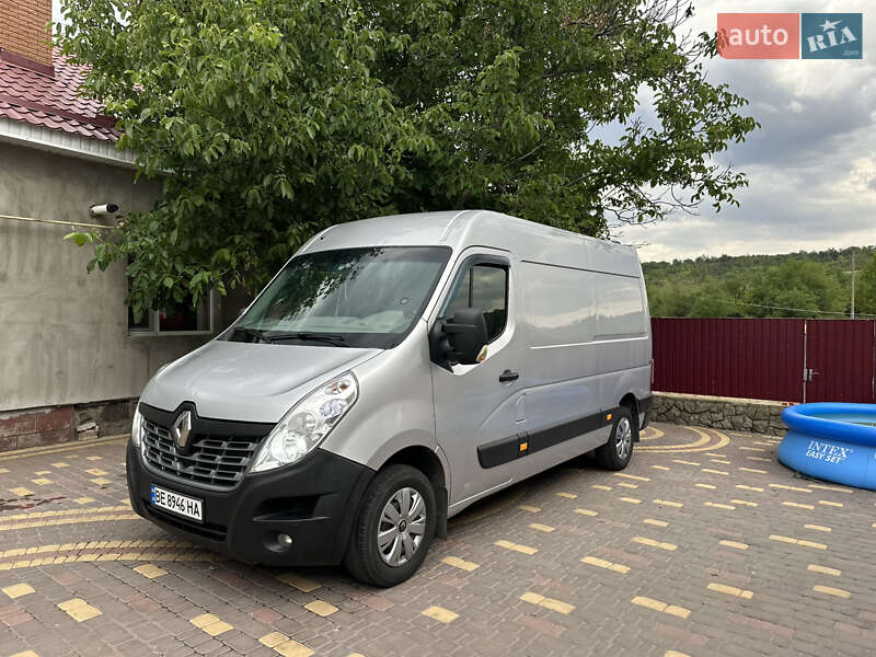 Грузовой фургон Renault Master 2017 в Первомайске