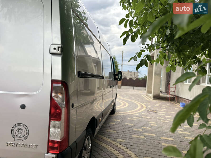 Грузовой фургон Renault Master 2017 в Первомайске