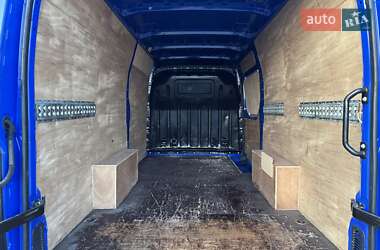 Грузовой фургон Renault Master 2021 в 