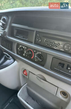 Грузовой фургон Renault Master 2008 в 