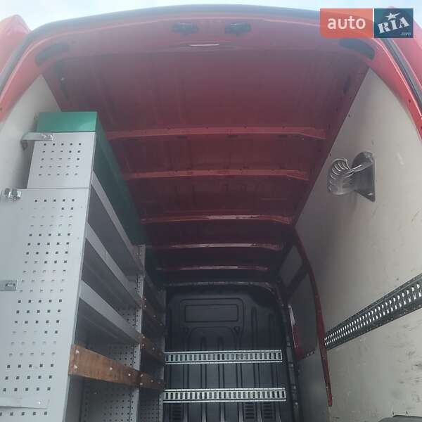 Грузовой фургон Renault Master 2018 в Луцке