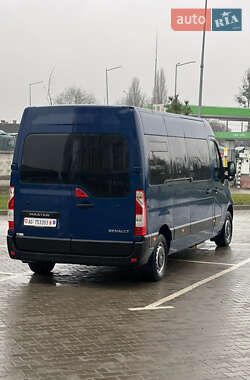 Грузопассажирский фургон Renault Master 2013 в 