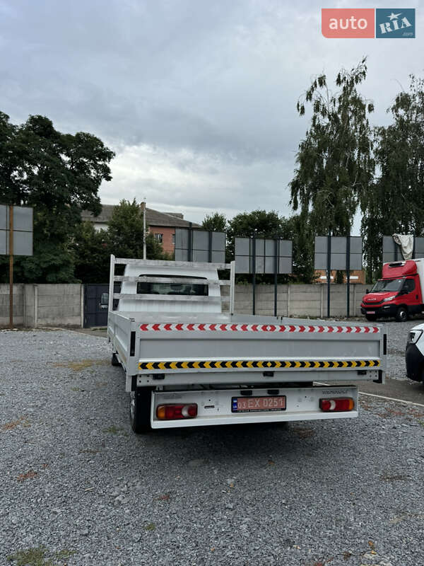 Другие грузовики Renault Master 2021 в Ровно