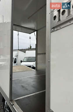 Другие грузовики Renault Master 2017 в 