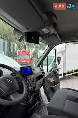 Другие грузовики Renault Master 2017 в 