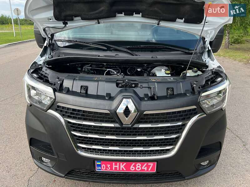 Грузовой фургон Renault Master 2021 в Киеве