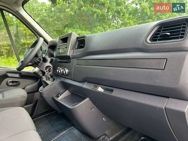 Грузовой фургон Renault Master 2021 в Киеве