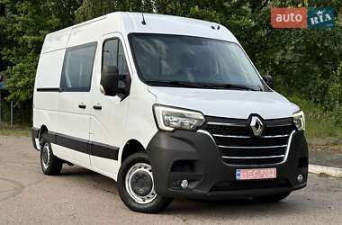 Грузовой фургон Renault Master 2021 в 