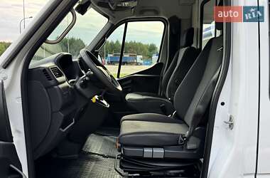 Грузовой фургон Renault Master 2021 в 