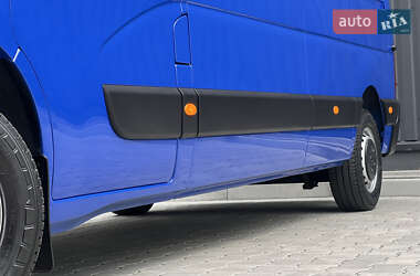 Грузовой фургон Renault Master 2021 в 