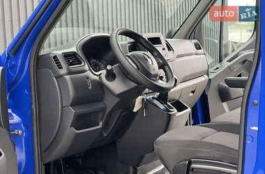 Грузовой фургон Renault Master 2021 в 