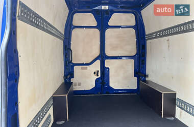 Грузовой фургон Renault Master 2021 в 