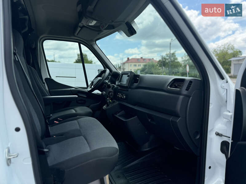 Грузовой фургон Renault Master 2021 в Дубно