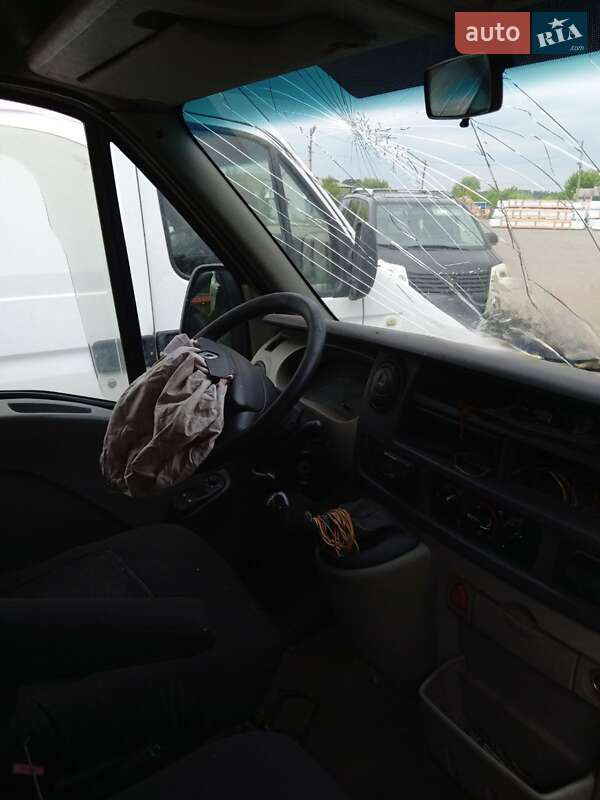 Вантажний фургон Renault Master 2007 в Києві