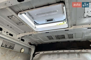 Грузовой фургон Renault Master 2014 в 