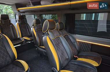Микроавтобус Renault Master 2013 в 