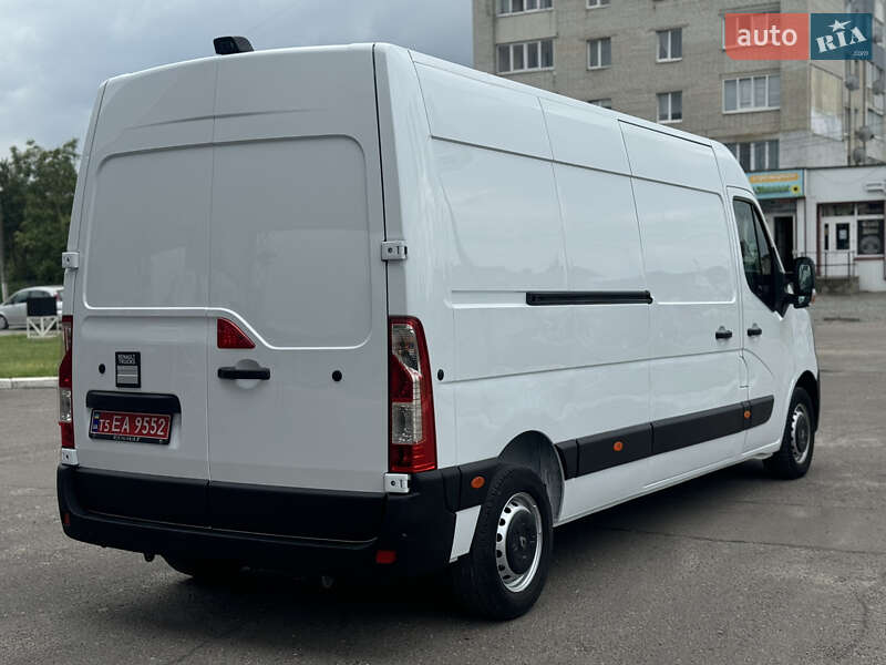 Грузовой фургон Renault Master 2021 в Дубно