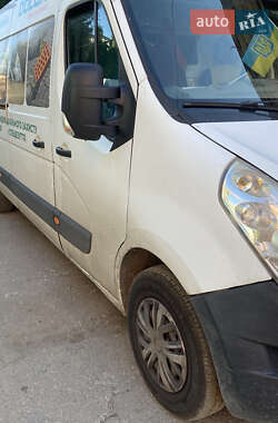 Грузовой фургон Renault Master 2014 в 