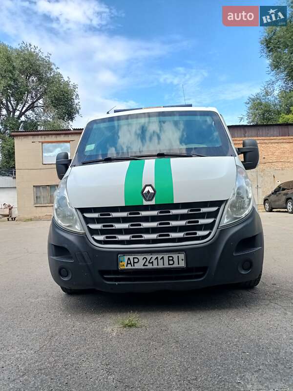 Бронированный автомобиль Renault Master 2012 в 