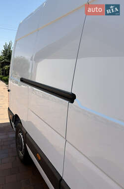 Грузовой фургон Renault Master 2021 в 