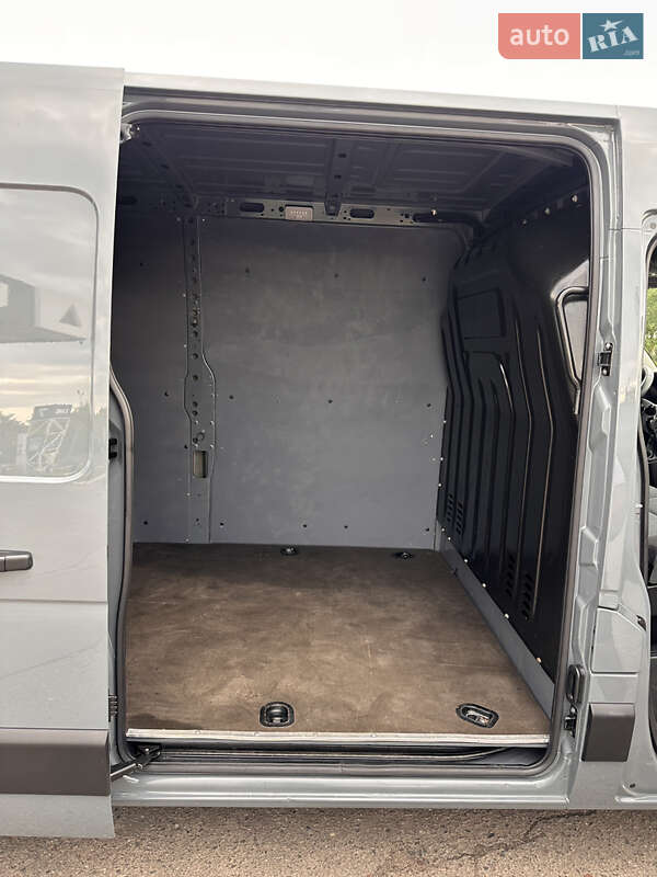 Грузовой фургон Renault Master 2020 в Дубно