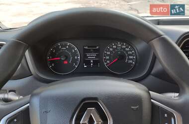 Грузовой фургон Renault Master 2020 в 