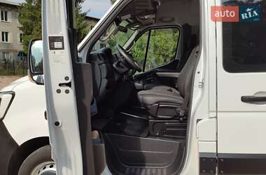 Грузовой фургон Renault Master 2020 в 