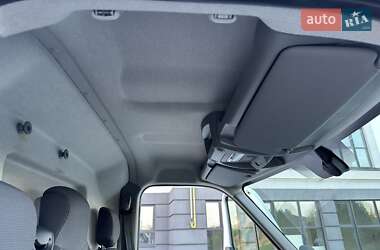 Грузовой фургон Renault Master 2021 в 