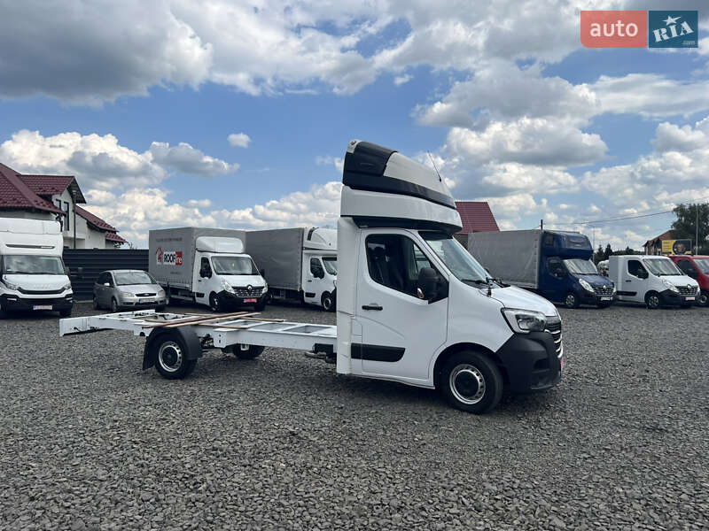 Renault Master 2021