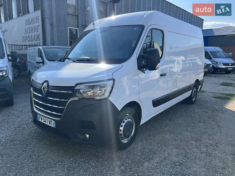 Грузовой фургон Renault Master 2021 в 