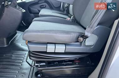 Грузовой фургон Renault Master 2021 в 