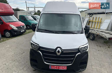 Грузопассажирский фургон Renault Master 2020 в 