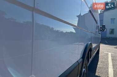 Грузовой фургон Renault Master 2020 в 